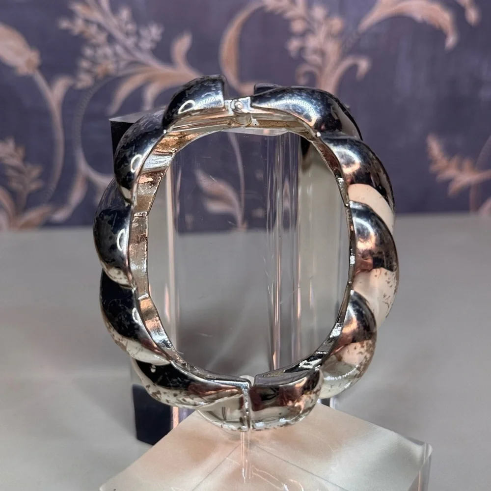 Vintage Estate Silver Toned Cuff Bracelet Lot C21